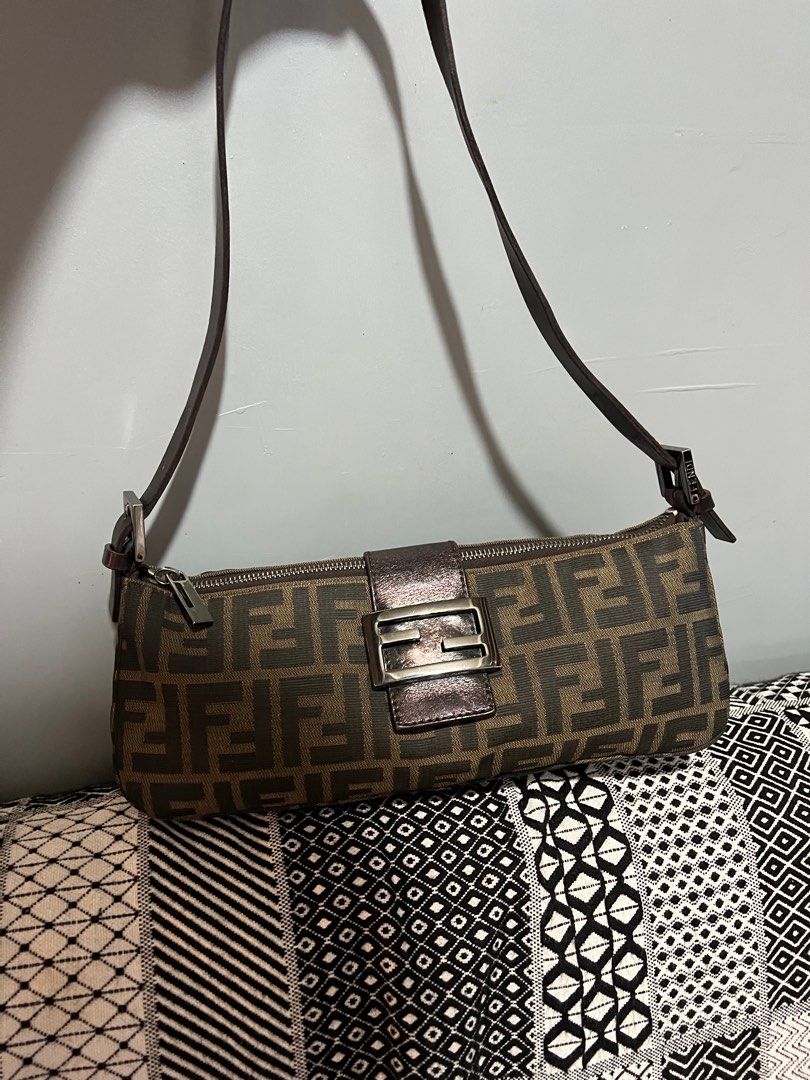 Rare Authentic fendi baguette/pochette (Category: Luxury Bags & Wallets) located in Binalonan. Submitted by sheenaluxarchive (Listing ID 1227499082, Image 2). Description: Hard to find this piece. Not your common baguette/pochette Authentic/original guaranteed. Ang ganda no rubs mga sis .