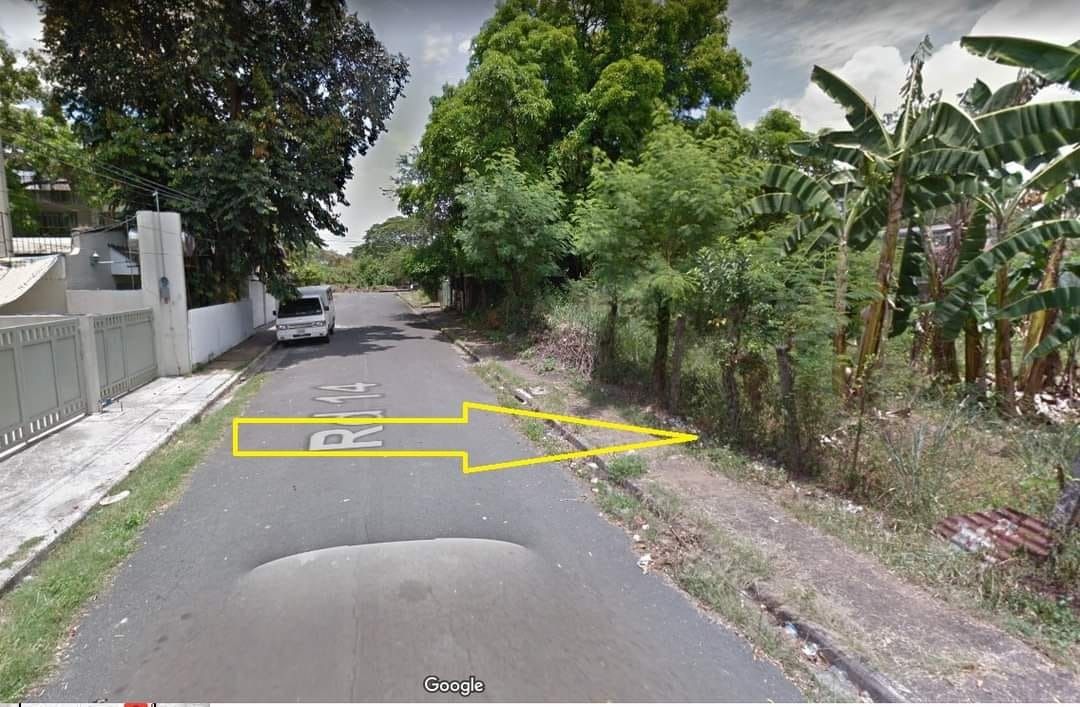 RUSH FOR SALE! LOT located in Congress Village, Congressional Road