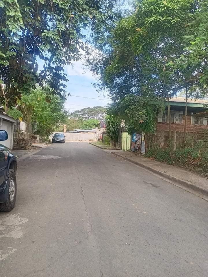 RUSH FOR SALE! LOT located in Congress Village, Congressional Road