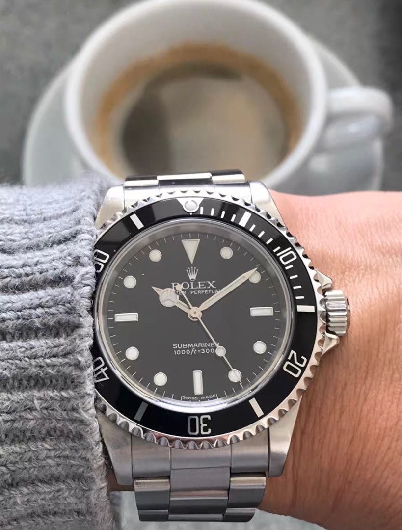 Rolex submariner 14060m 2 liner sales