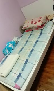 (Category: ) located in . Submitted by ugnover (Listing ID 1227557675, Image 1). Description: .