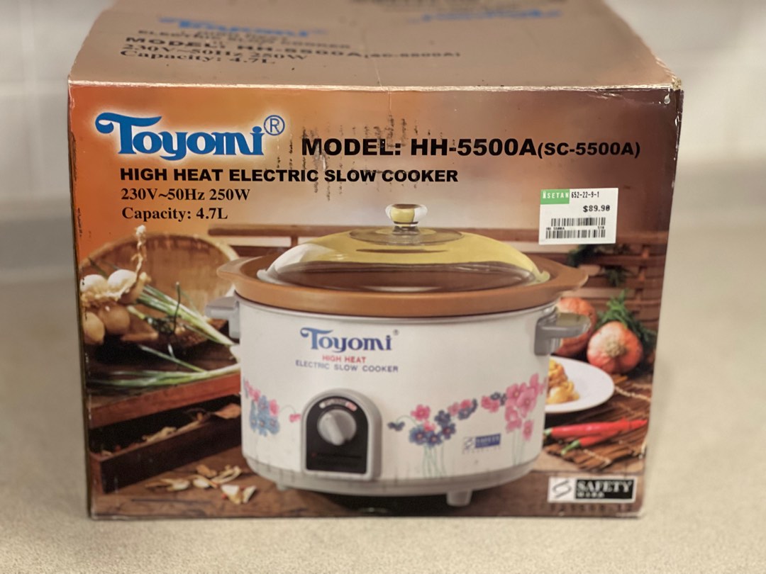Slow cooker, Everything Else on Carousell