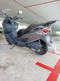 Suzuki burgman UH200A