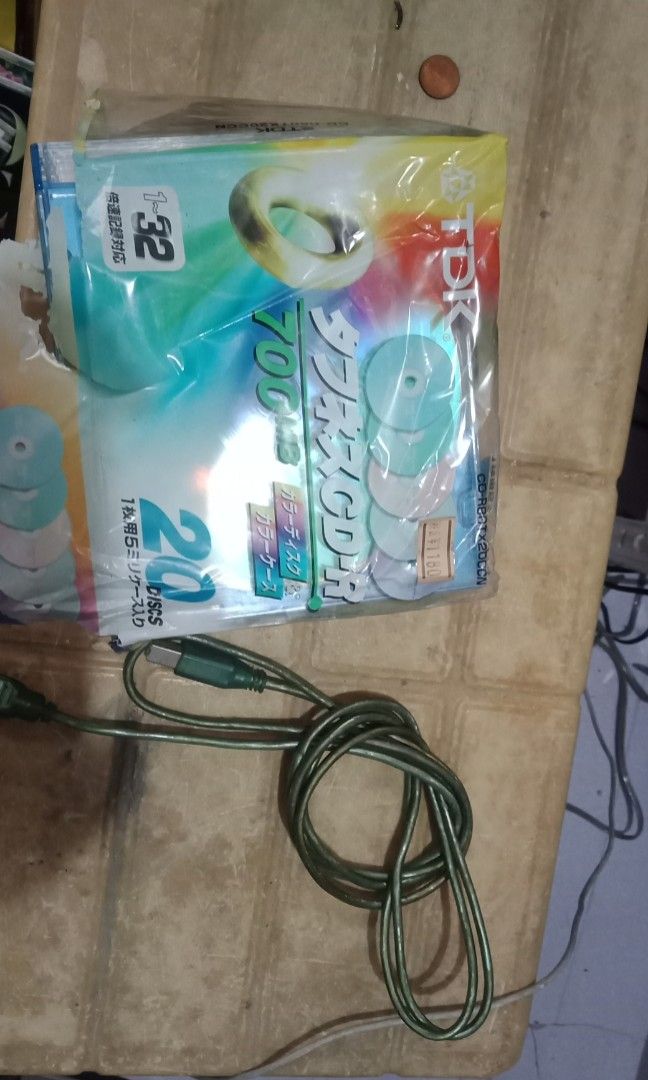 TDK blank CD-R 700MB (Category: CDs & DVDs) located in Pasay City. Submitted by marineljapansurplus (Listing ID 1227428790, Image 1). Description: Blank CD-R Brand: TDK 700MB CD-R80 With individual Jewel Case 20 pieces Price: ₱500 Loc. Pasay City.