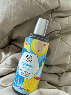 The Body Shop hair & body mist yuzu coconut