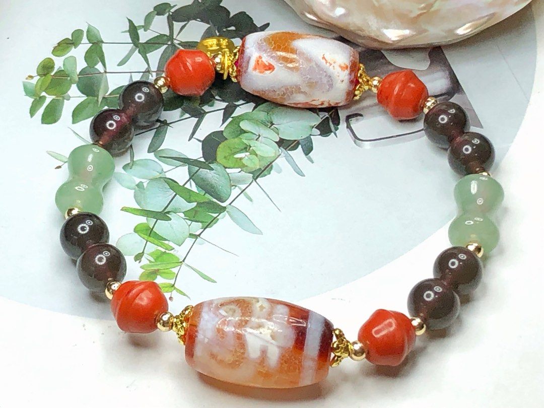 Tibetan Dzi Beads Carnelian Aquarius Dzi with Tiger Tooth Dzi Beads  藏传红玉髓宝瓶天珠配虎牙天珠 21.8x13.3mm