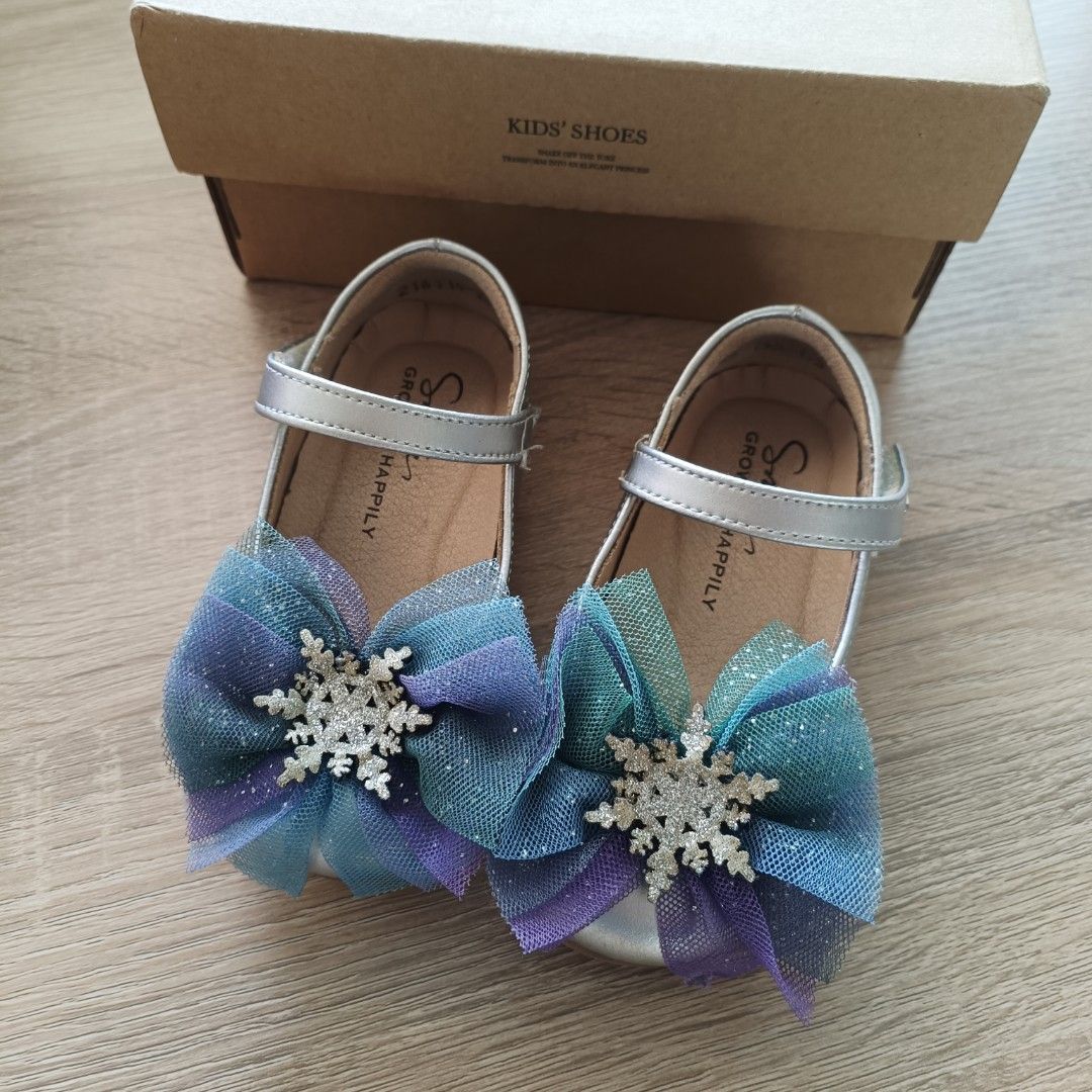 Frozen sale dress shoes