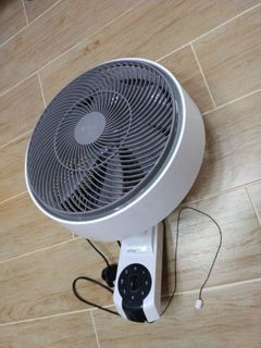 （分類：）位於 。 由 jasonla0 提交（商品編號 1227457550，圖片 1）。簡介： 。
