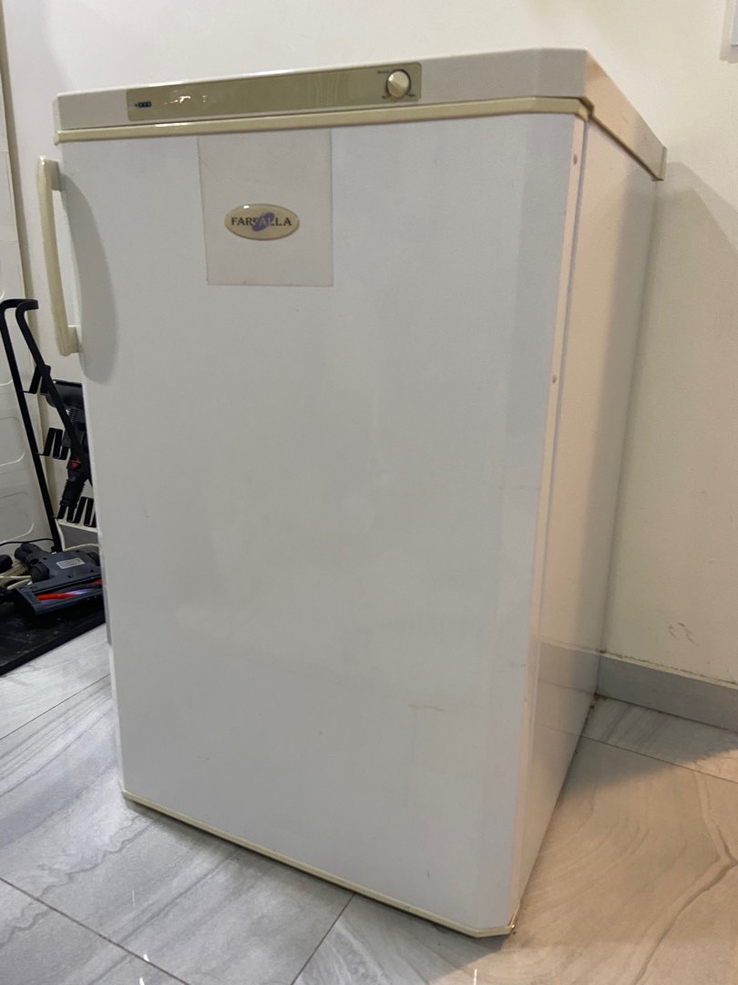 [USED] 120L Upright Freezer for Sale, TV & Home Appliances, Kitchen