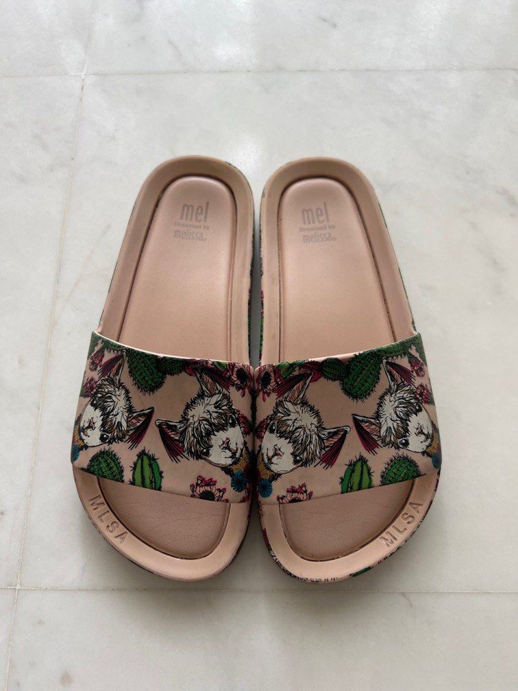Cute best sale alpaca slippers