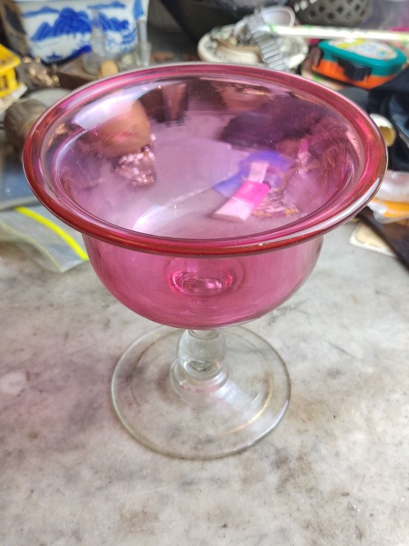 Victorian cranberry glass footed bowl, Hobbies & Toys, Collectibles