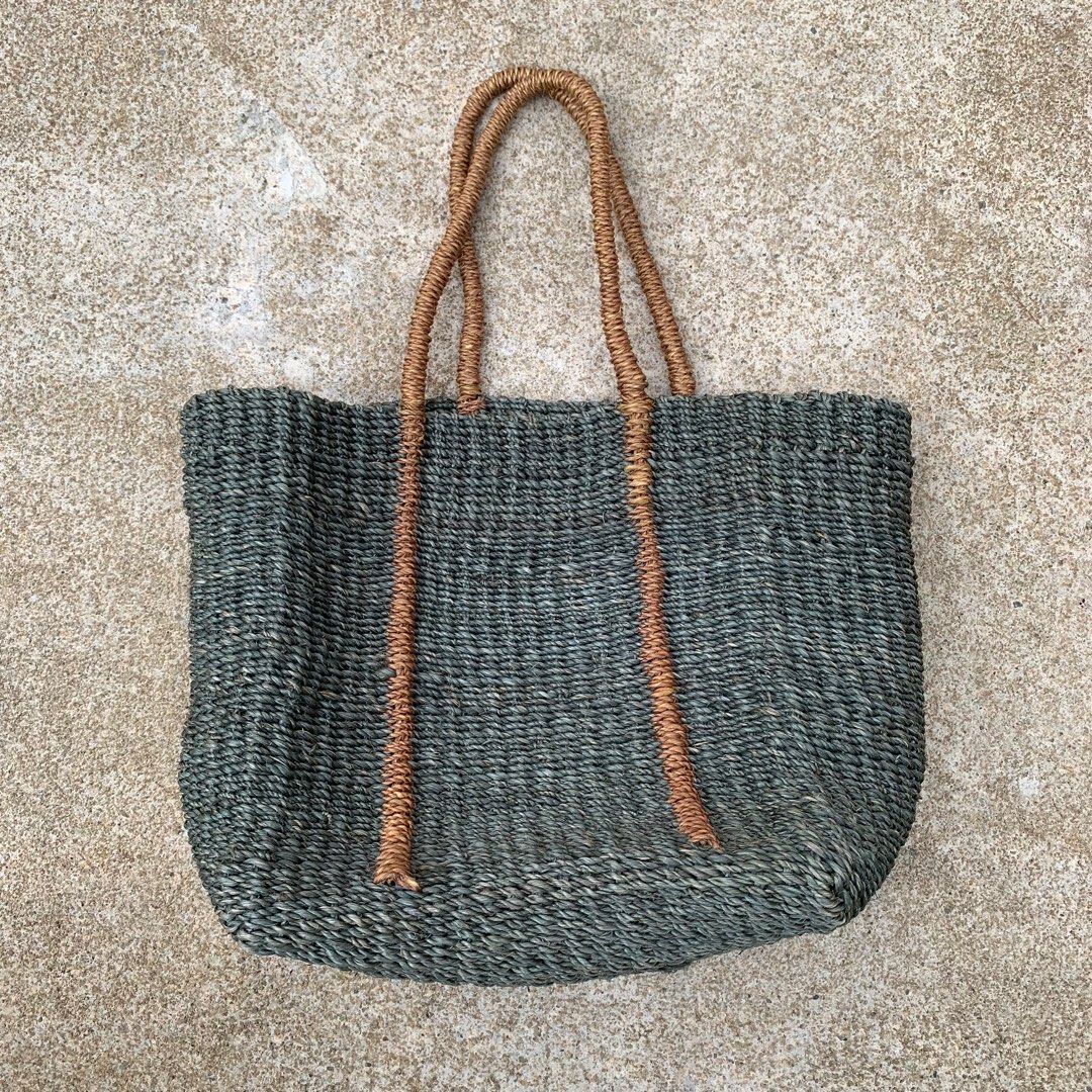 Vintage Green Rattan Woven Bag, Women's Fashion, Bags & Wallets, Tote