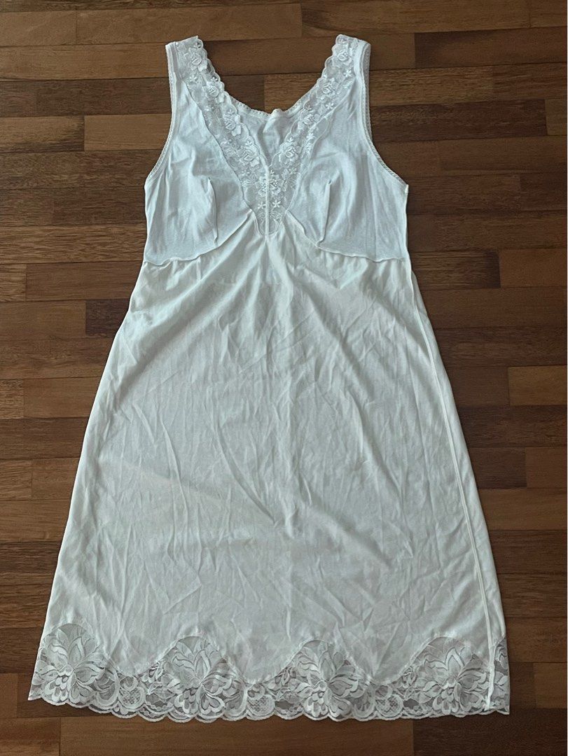White Lacy Nightdress, Women's Fashion, New Undergarments