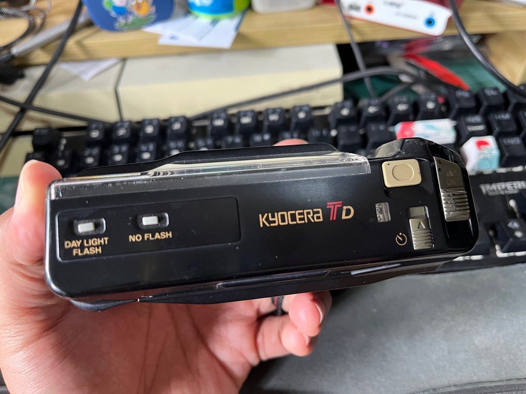 Yashica t2, Photography, Cameras on Carousell