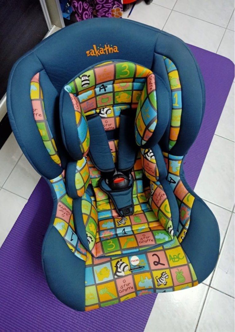 Zakatha, Babies & Kids, Going Out, Car Seats on Carousell