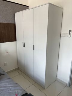 (Category: ) located in . Submitted by devakumar04 (Listing ID 1224268155, Image 1). Description: .