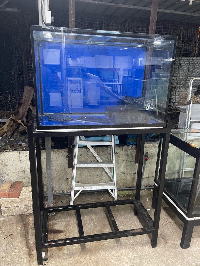 3ft by 1.5ft by 2ft tank and stand, Pet Supplies, Homes & Other Pet