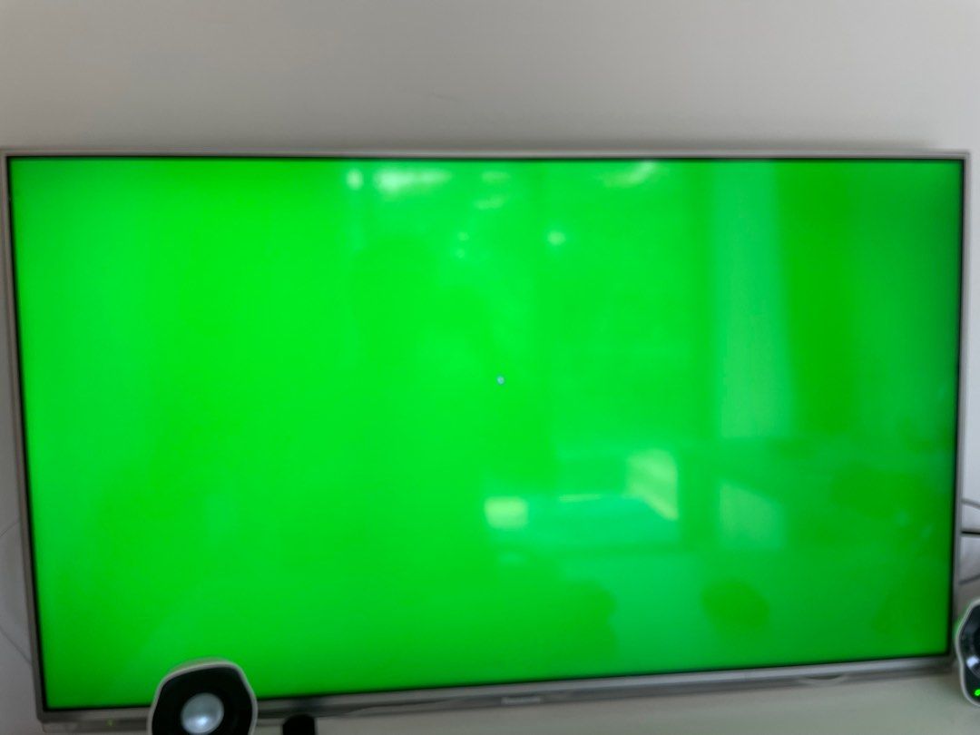 42-inch-gaming-smart-monitor-panasonic-computers-tech-parts