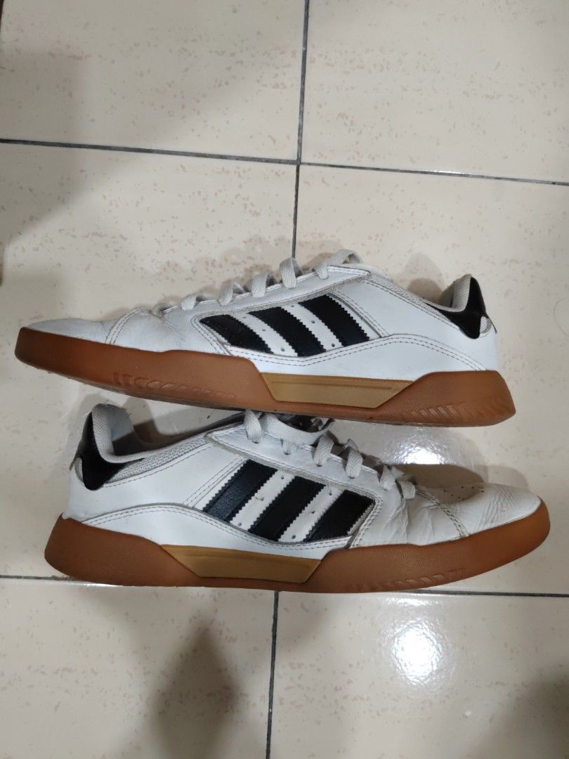 Adidas originals discount vrx 300