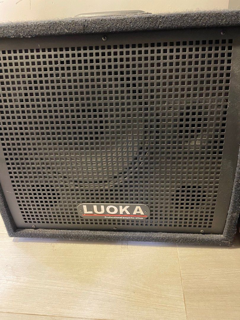 Amplifier (Keyboard and guitar), 音響器材, Soundbar、揚聲器、藍牙喇叭、耳擴 Carousell