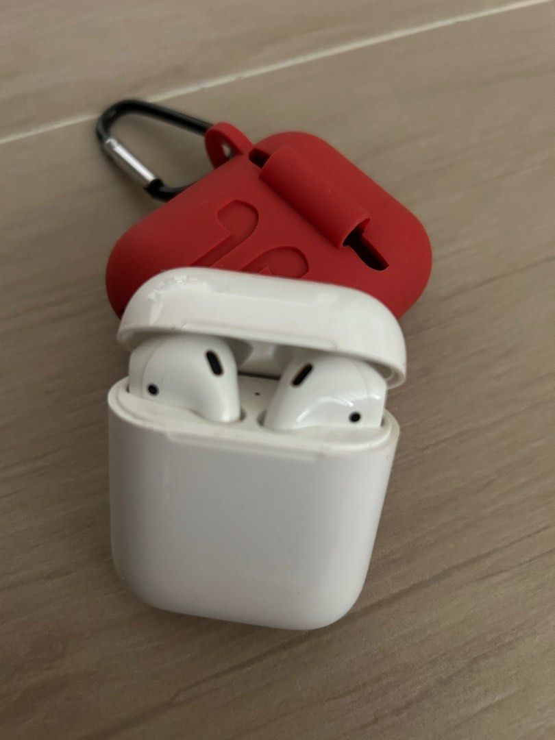 Apple AirPods gen 1, Audio, Earphones on Carousell