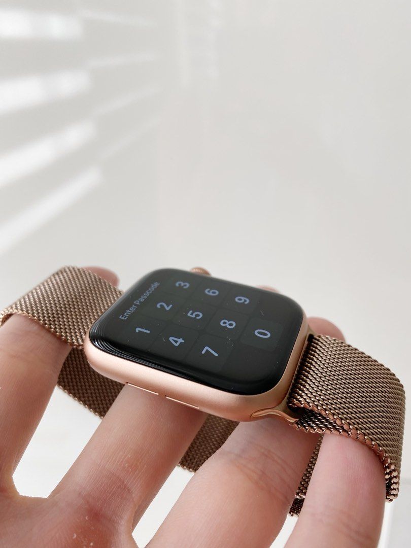 Apple watch s5 rose gold best sale