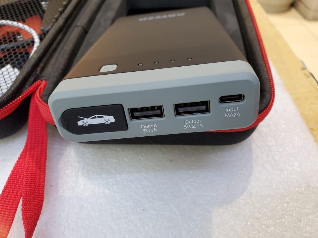 Arteck A7 Car Jump Starter 12000mAh Start Current 400A with Clamp and Flashlight