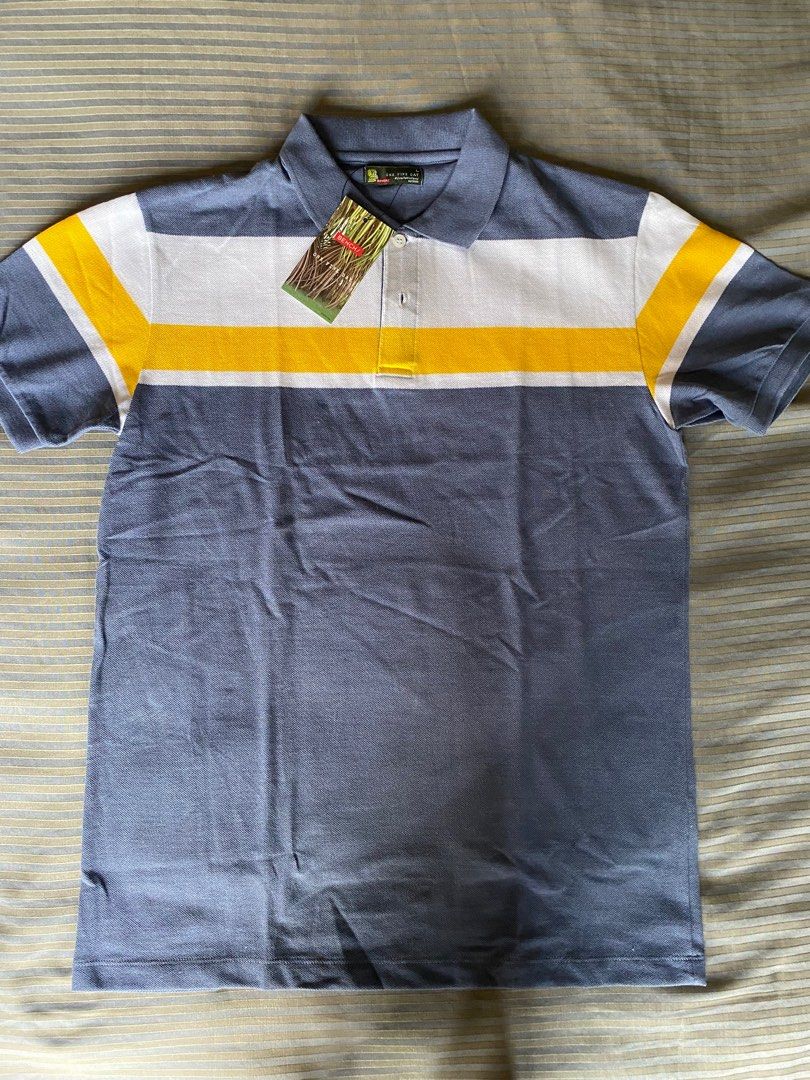Brand new Bench polo shirt (Category: Tshirts & Polo Shirts ) located in Pasig City. Submitted by ruskie72 (Listing ID 1224270142, Image 2). Description: Measurements: L 29”, W 21”, shoulder 19”.