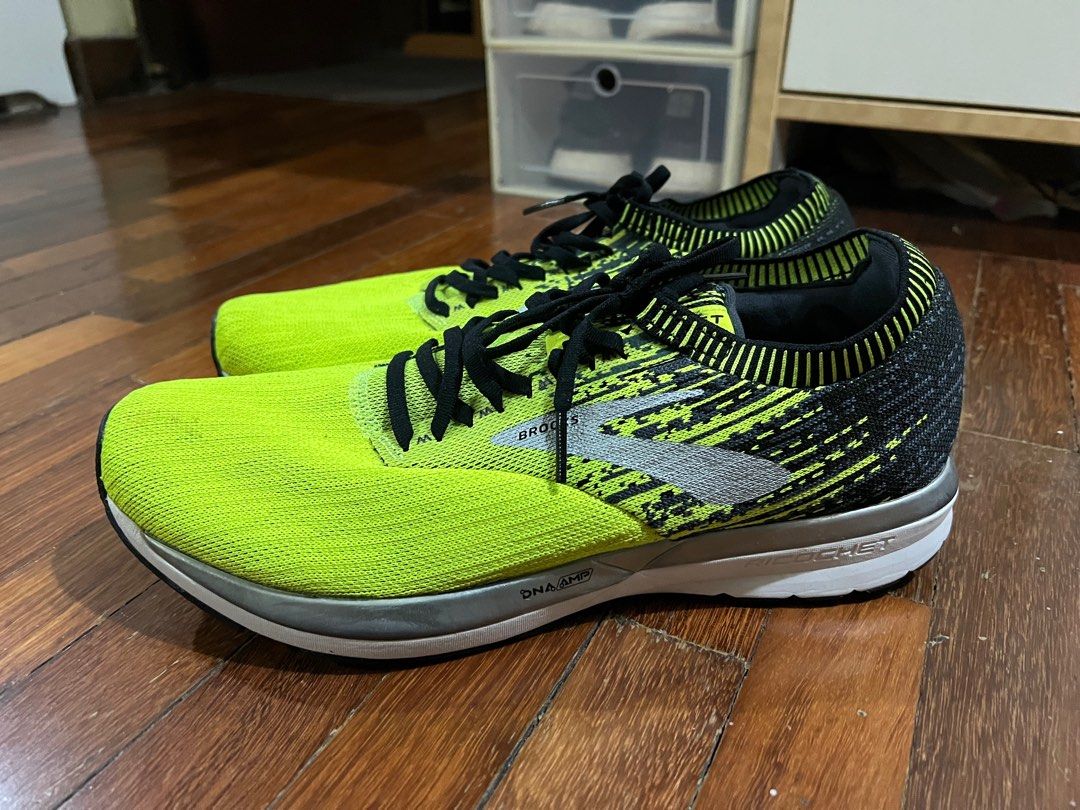 Brooks on sale men's ricochet