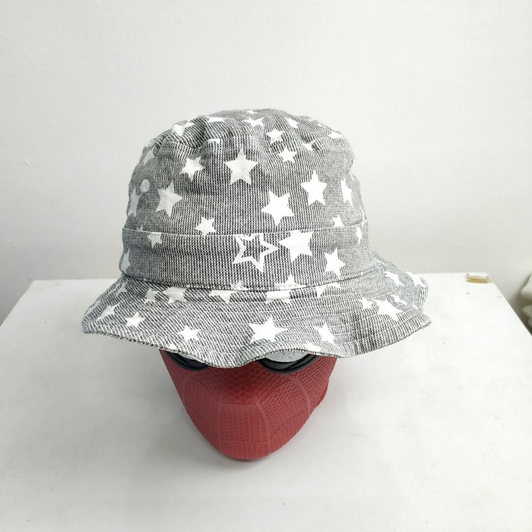 Bintang hotsell bucket hat