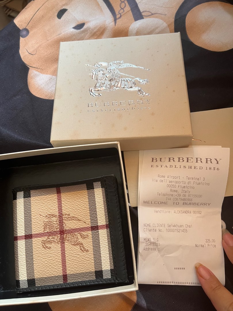 Burberry Mens Wallet, Luxury, Bags & Wallets on Carousell