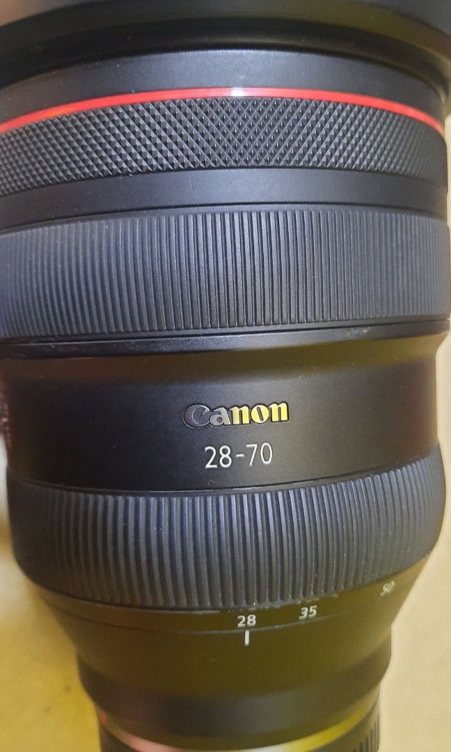 Canon RF lens 2870 2.8, Photography, Lens & Kits on Carousell