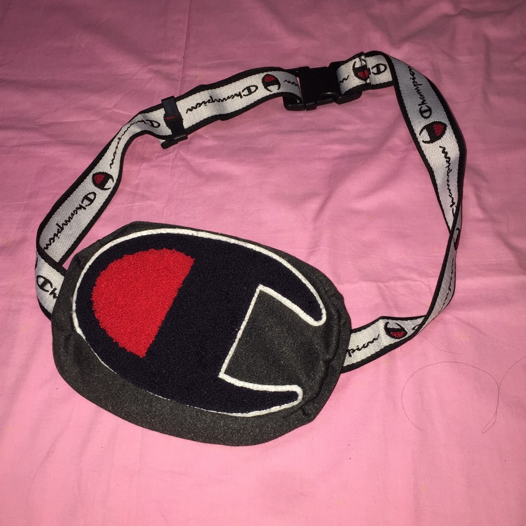 Champion big 2025 c waist bag
