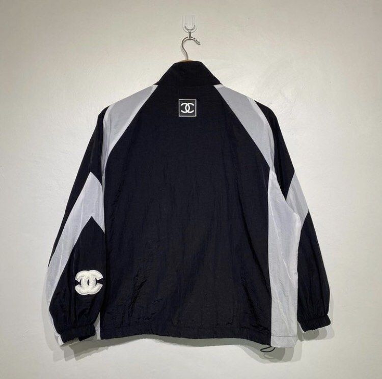 Vintage chanel windbreaker shop