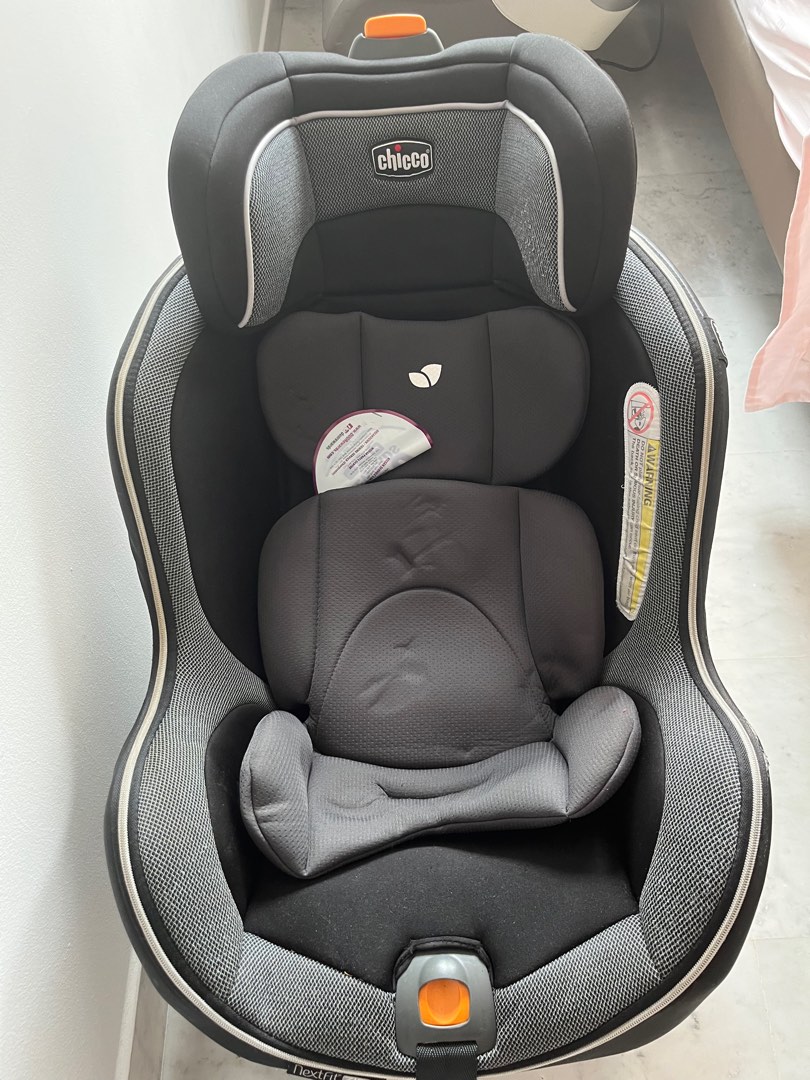 Chicco Baby Car Seat, Babies & Kids, Going Out, Car Seats on Carousell
