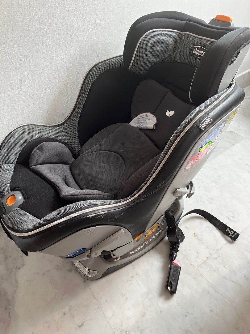 Chicco Baby Car Seat, Babies & Kids, Going Out, Car Seats on Carousell