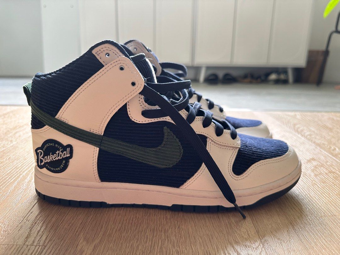Nike 2025 dunks clearence
