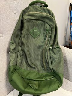 （分類：）位於 。 由 wahabb 提交（商品編號 1224253882，圖片 1）。簡介： 。