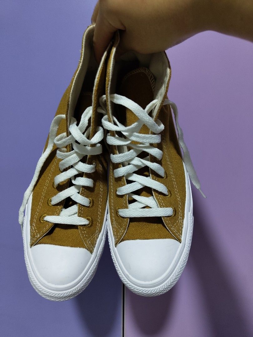 Chuck taylor all deals star hi renew