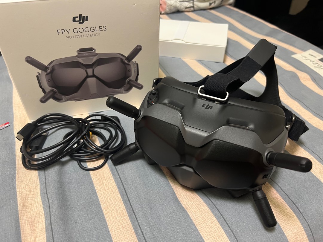 DJI FPV Goggle V1 98new, 興趣及遊戲, 玩具 & 遊戲類 Carousell