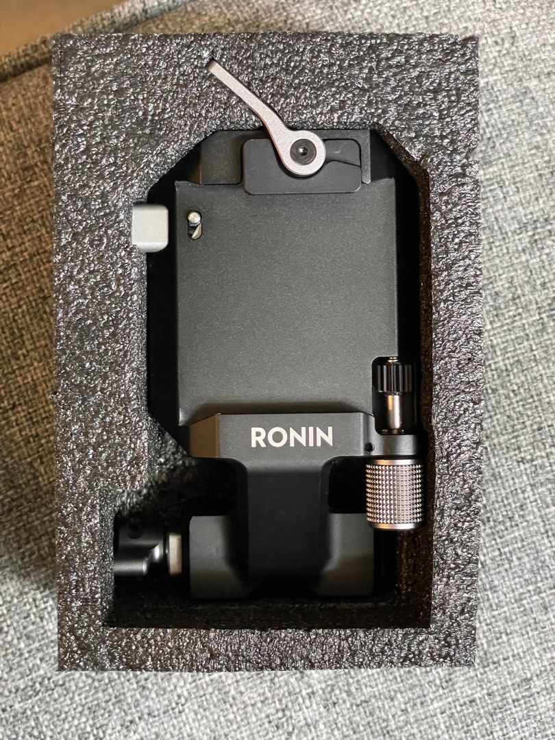 DJI R Vertical Camera Mount (for doing vertical videos), Photography ...