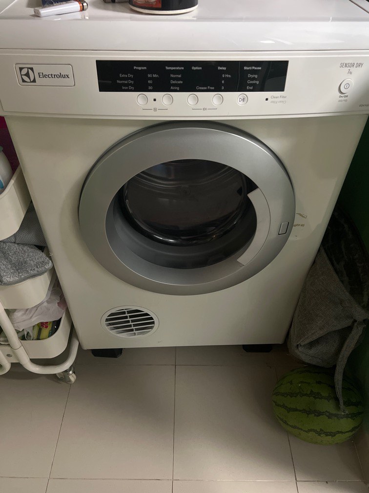 Electrolux EDV7051 7kg dryer, TV & Home Appliances, Washing Machines