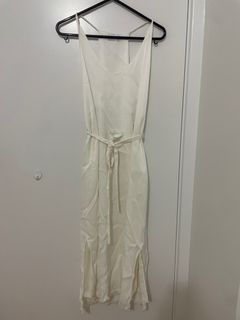 FAITHFULL THE LABEL - white dress/size 8