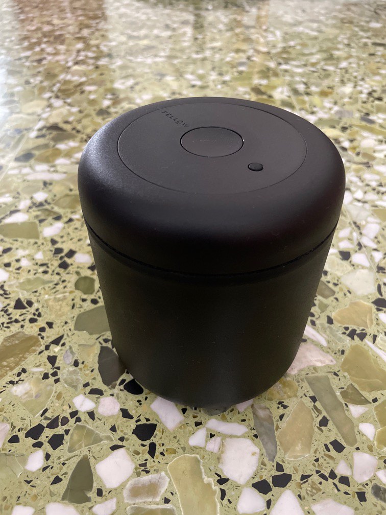 Fellow Atmos Vacuum Canister 0.7L Matt Black, Furniture & Home Living