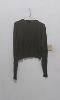 FREE ONGKIR - BERSHKA rajut sweater crop longsleeve lengan panjang ijo hijau army