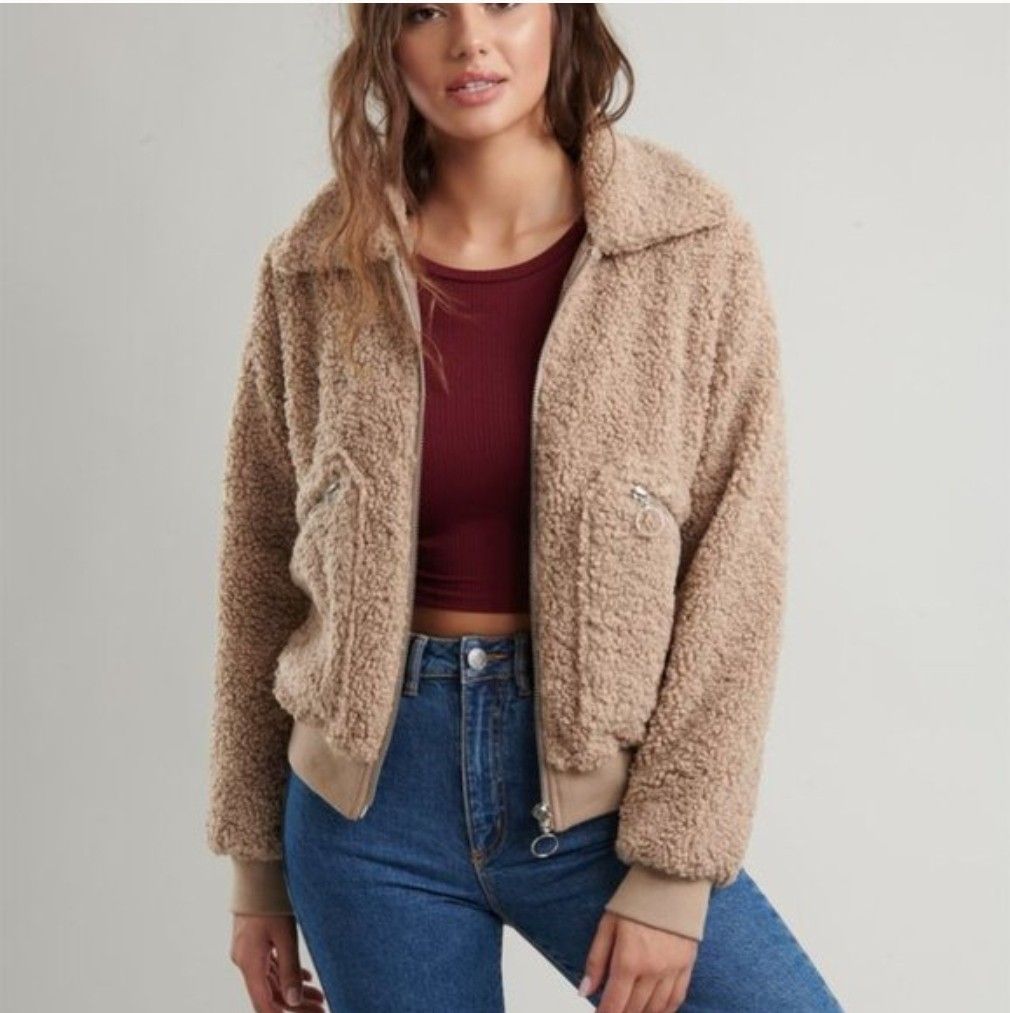 Teddy bear jacket garage top