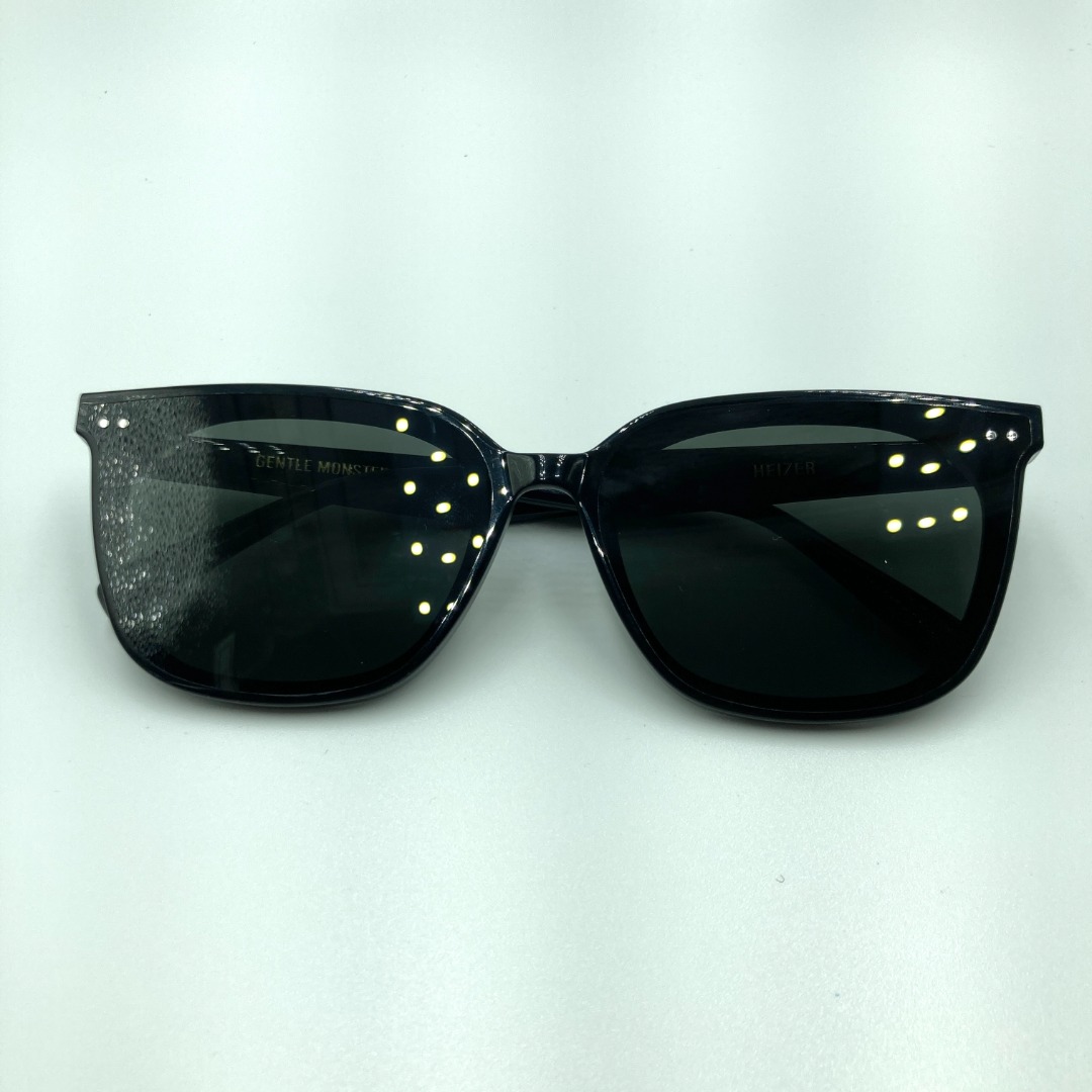 GENTLE MONSTER Heizer NC2 小物