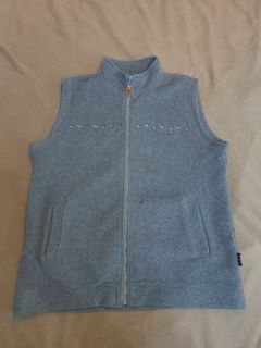 (Category: ) located in . Submitted by offmycloset (Listing ID 1224310529, Image 1). Description: .