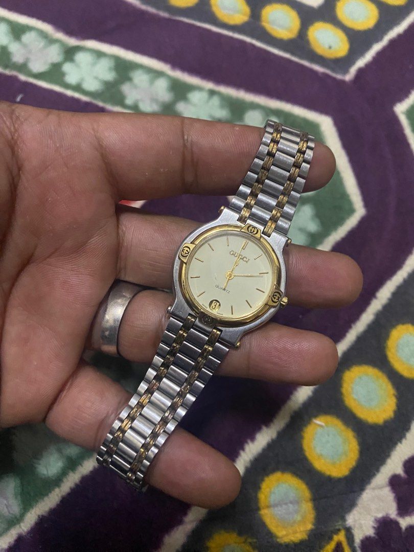 Gucci 2025 watch 9000m