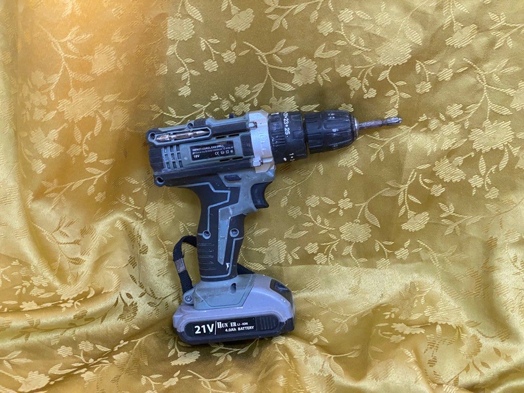 Hunter battery Drill 21v, Services, Home Services, Renovations on Carousell